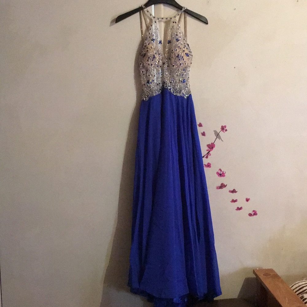 Beautiful royal blue prom/fancy dress